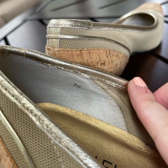 Vaneli cork and fabric heels - Picture 6 of 9